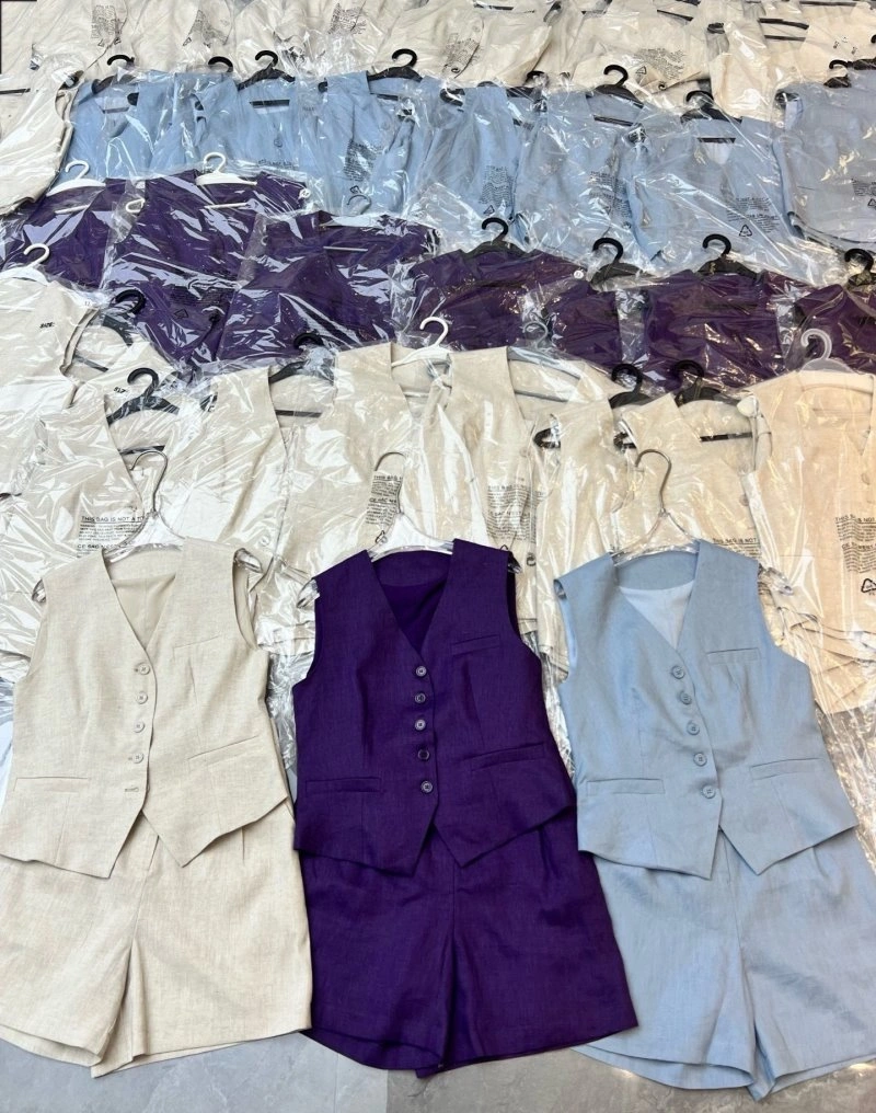 Celine Short Suits Functional 107216
