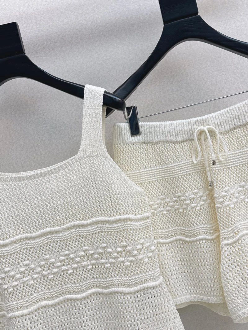 Celine Short Suits Durable 106820