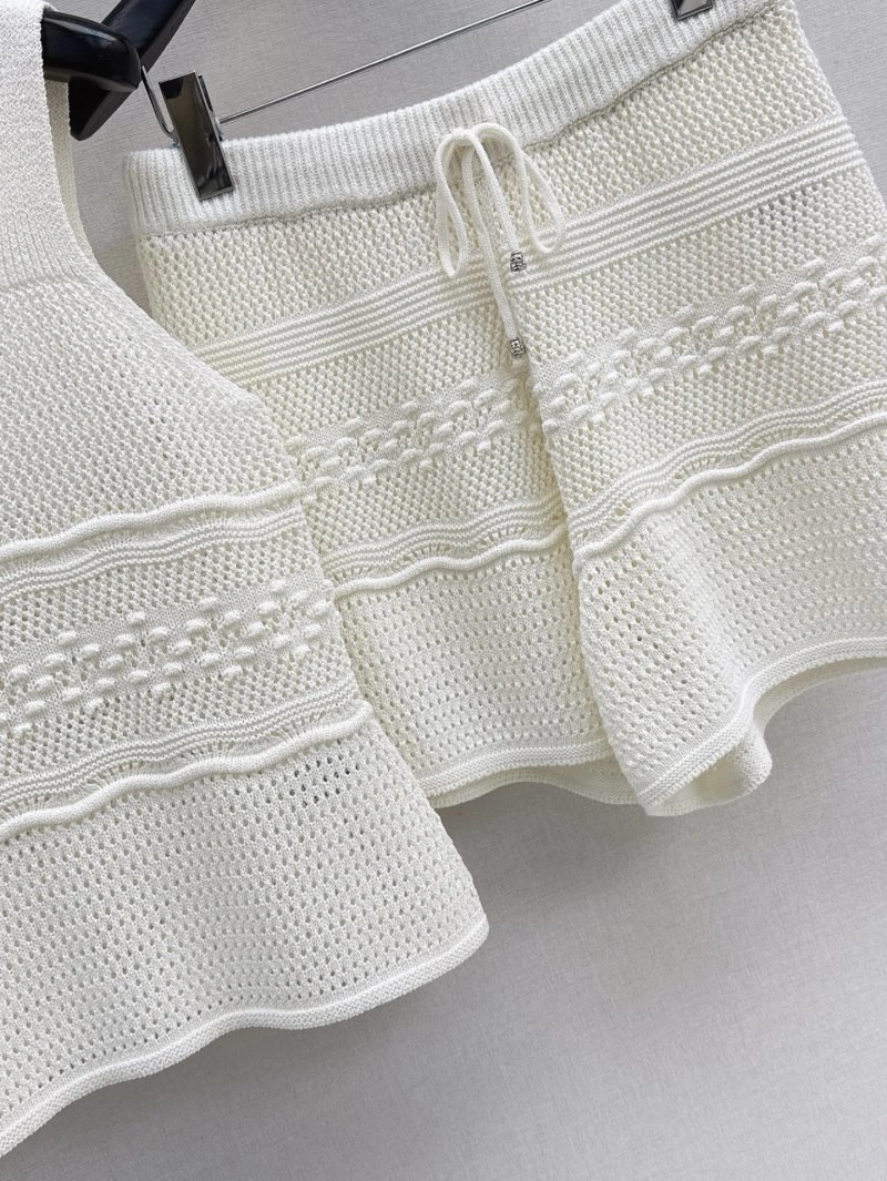 Celine Short Suits Durable 106820
