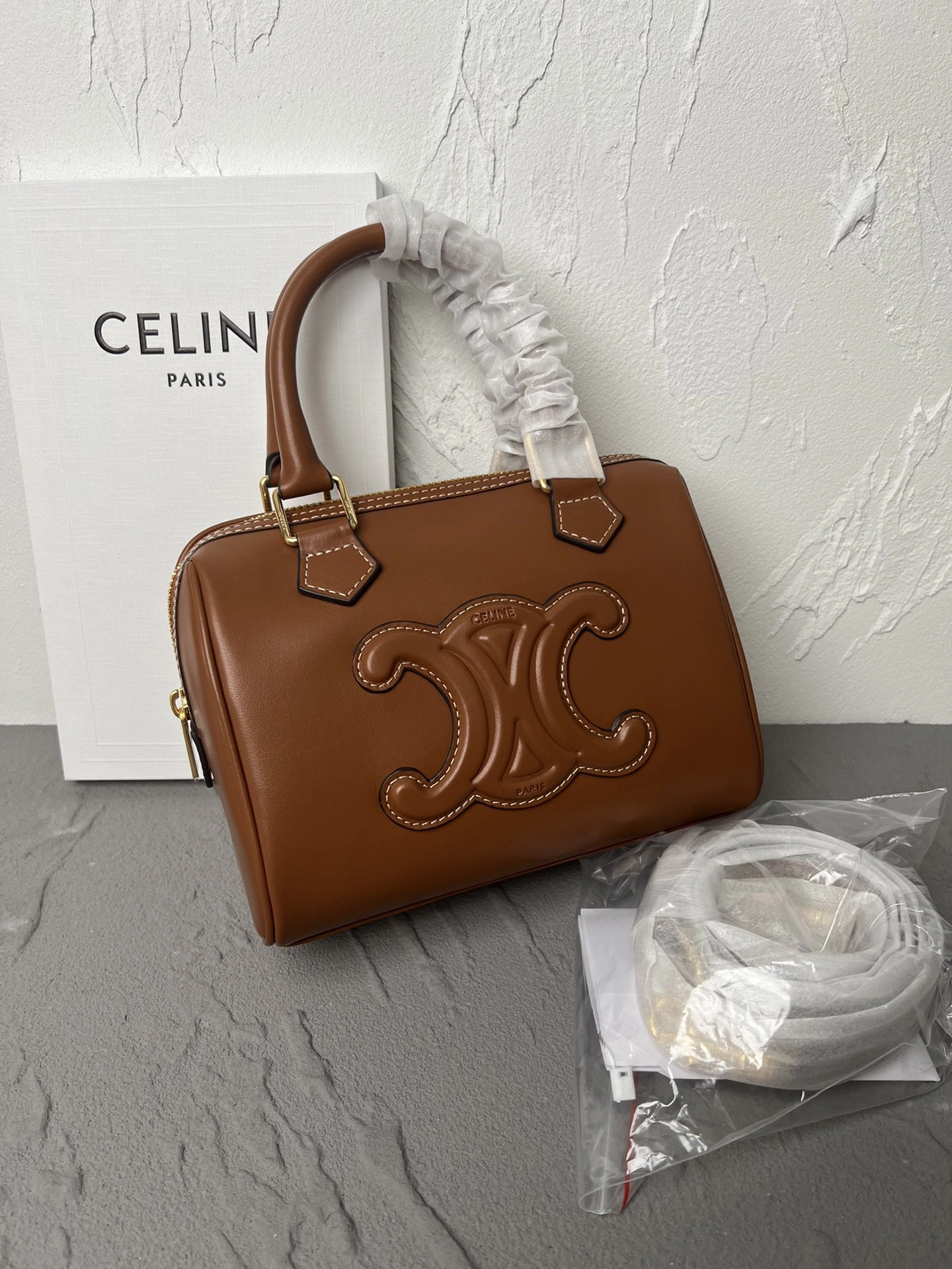 EyeCatching Celine Speedy Bags 78424