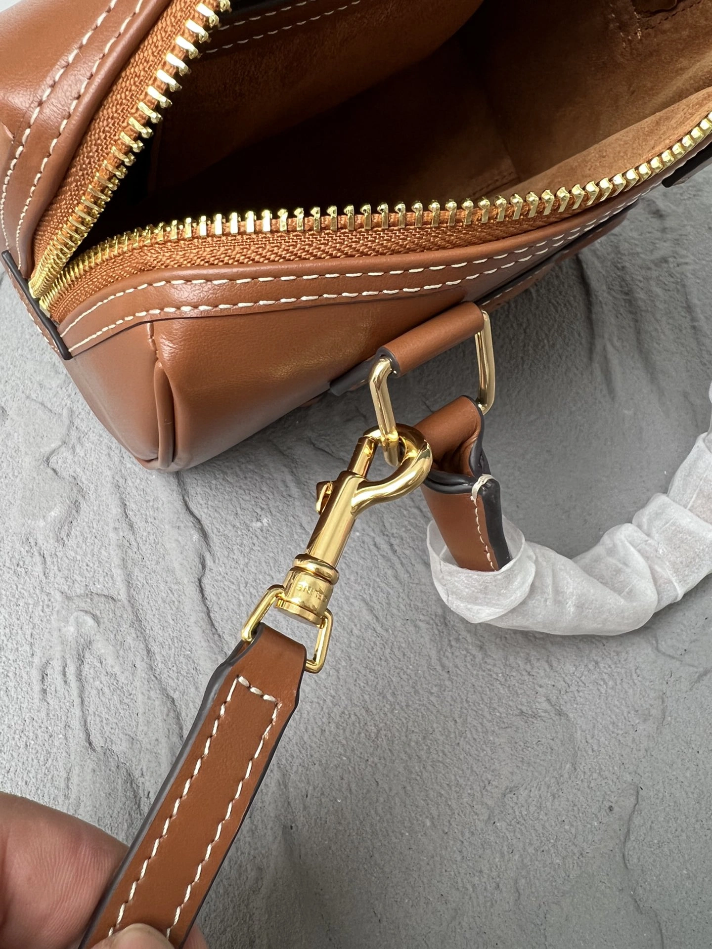 EyeCatching Celine Speedy Bags 78424