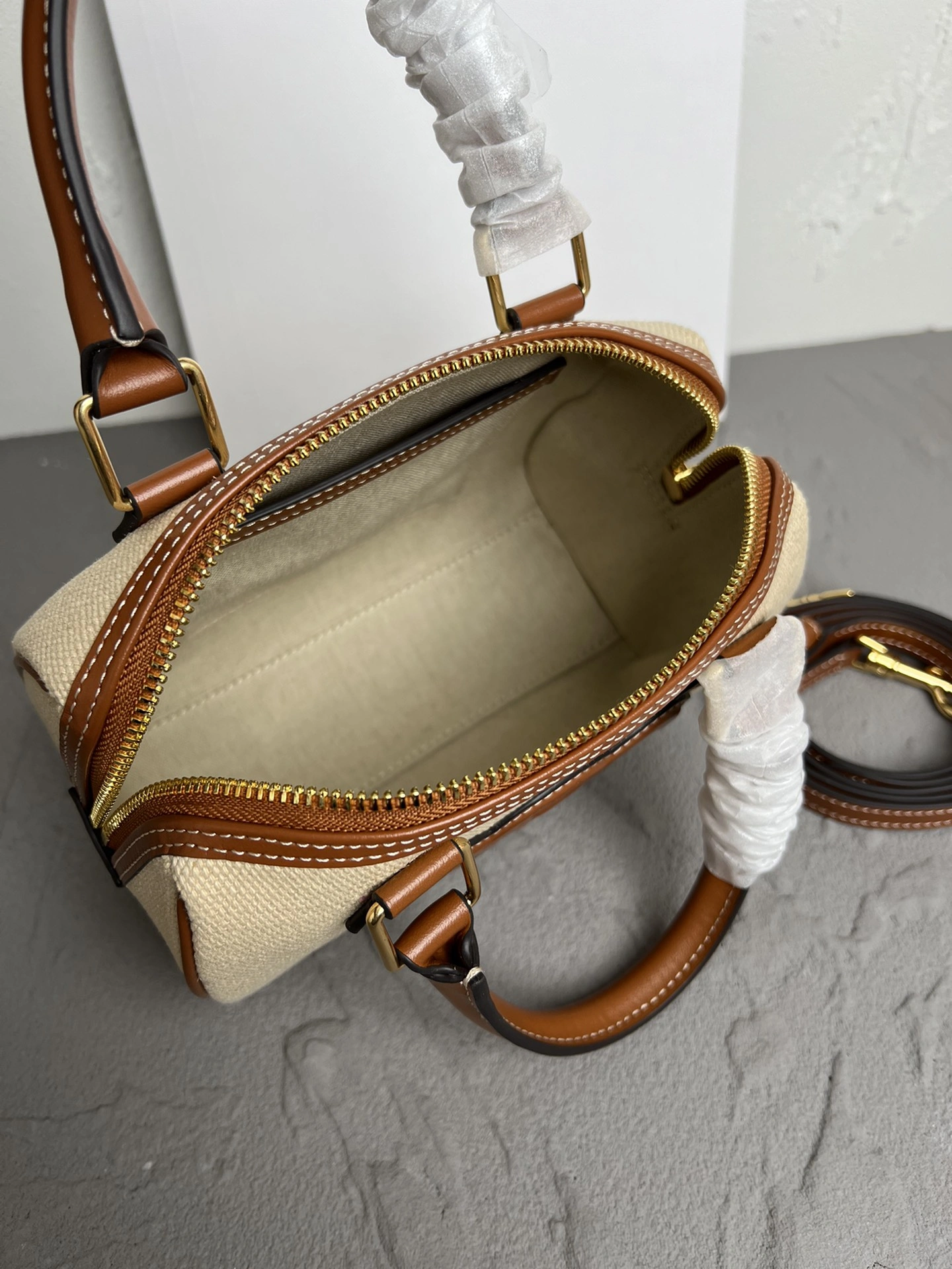 Lightweight Celine Speedy Bags 78421