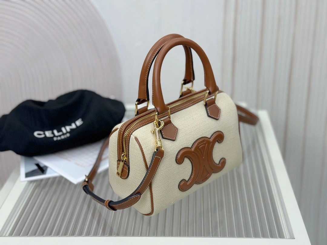 Neat Celine Speedy Bags 94530