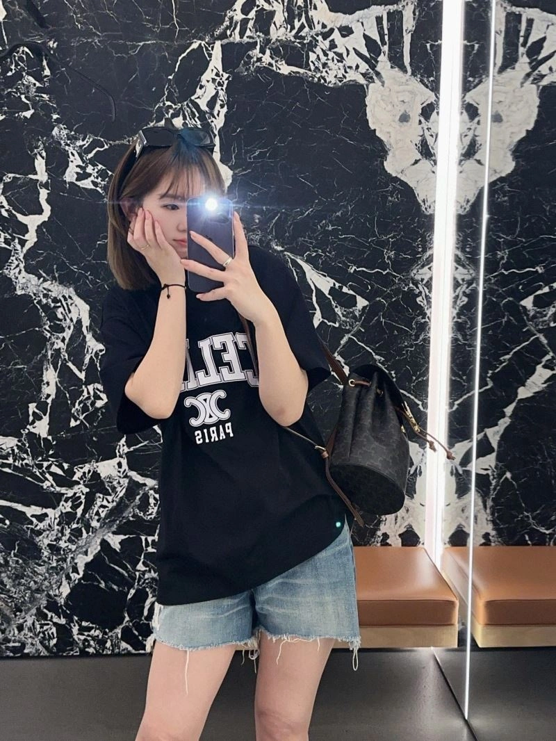 UrbanStyle Celine T-Shirts 107470
