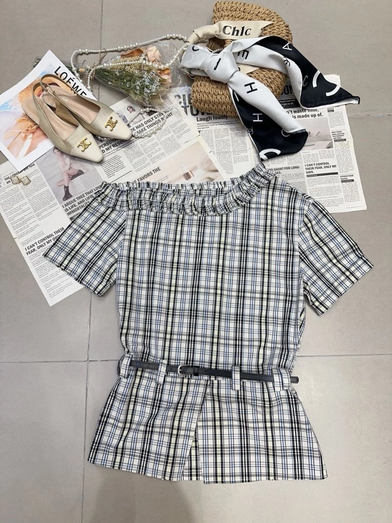ModernLook Celine T-Shirts 106917