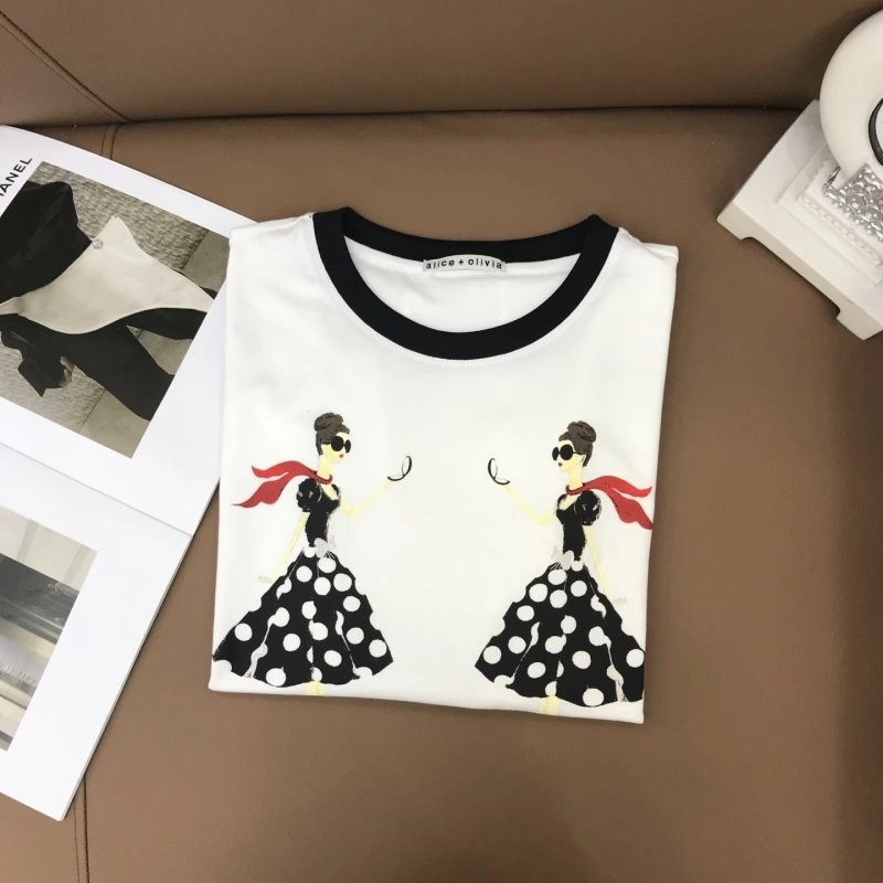Celine T-Shirts Breathable 107100
