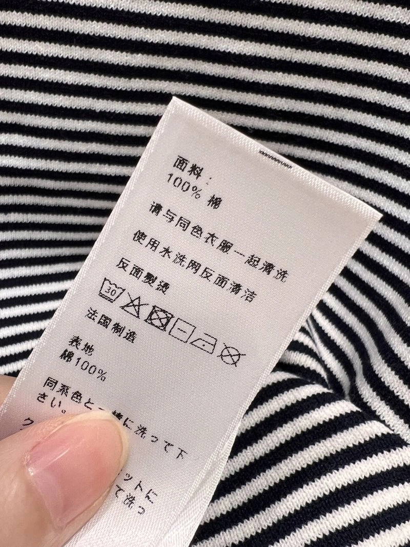 Celine T-Shirts Breathable 107085