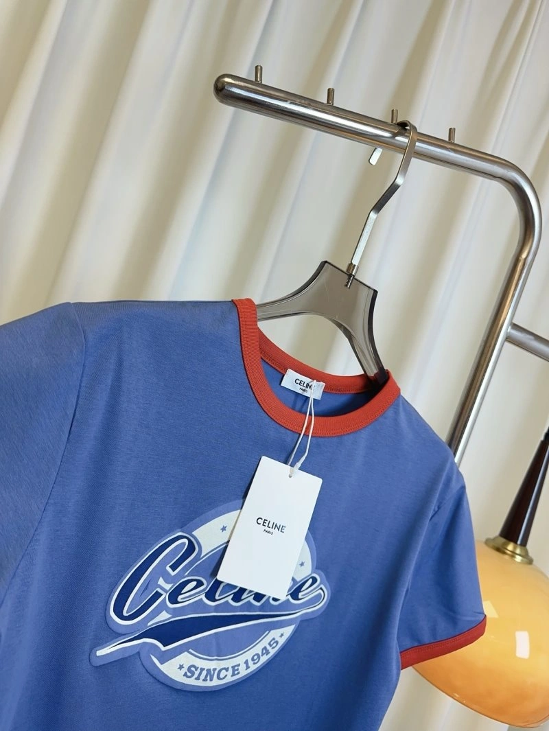 Celine T-Shirts Lightweight 107078