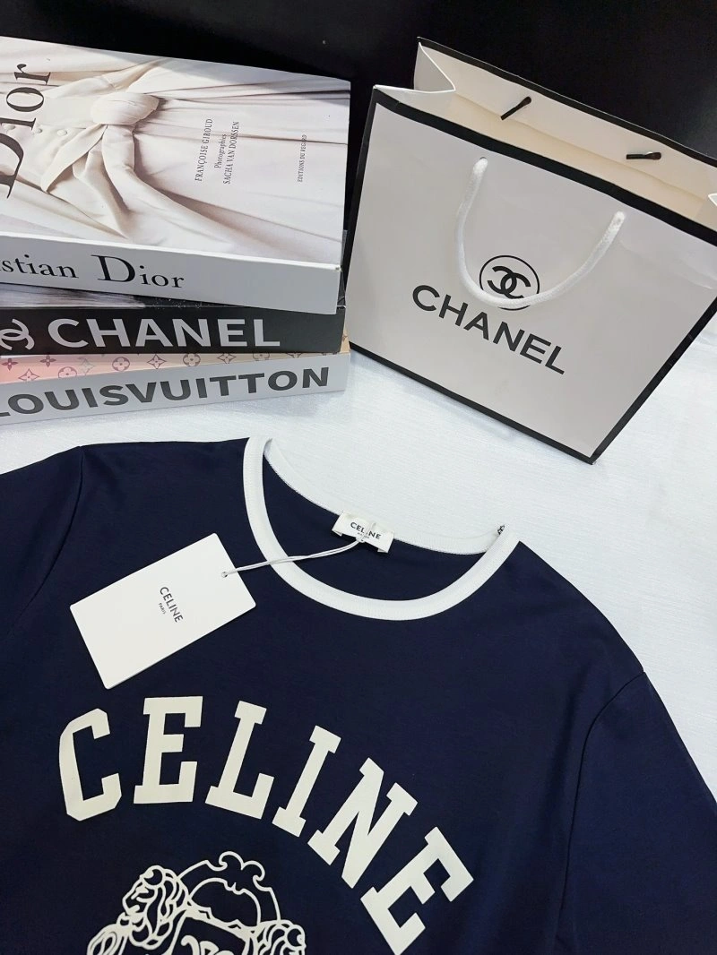 Celine T-Shirts Lightweight 107050