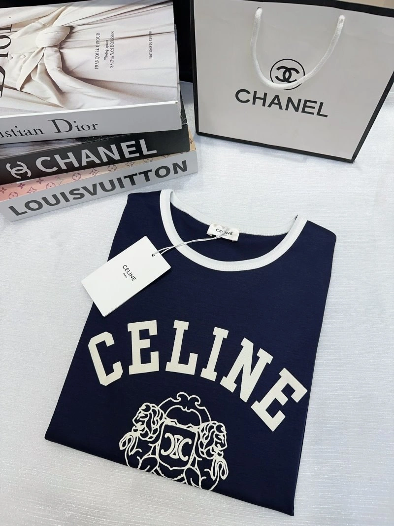 Celine T-Shirts Lightweight 107050