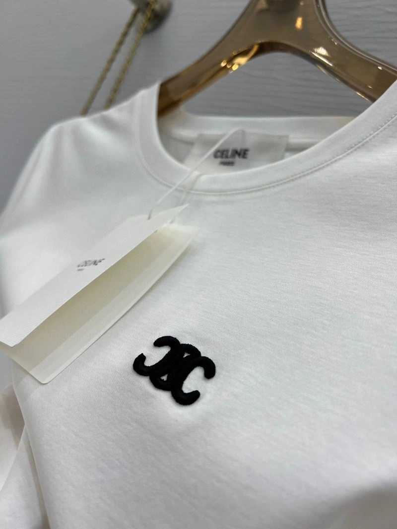 Celine T-Shirts Trendsetting 107046