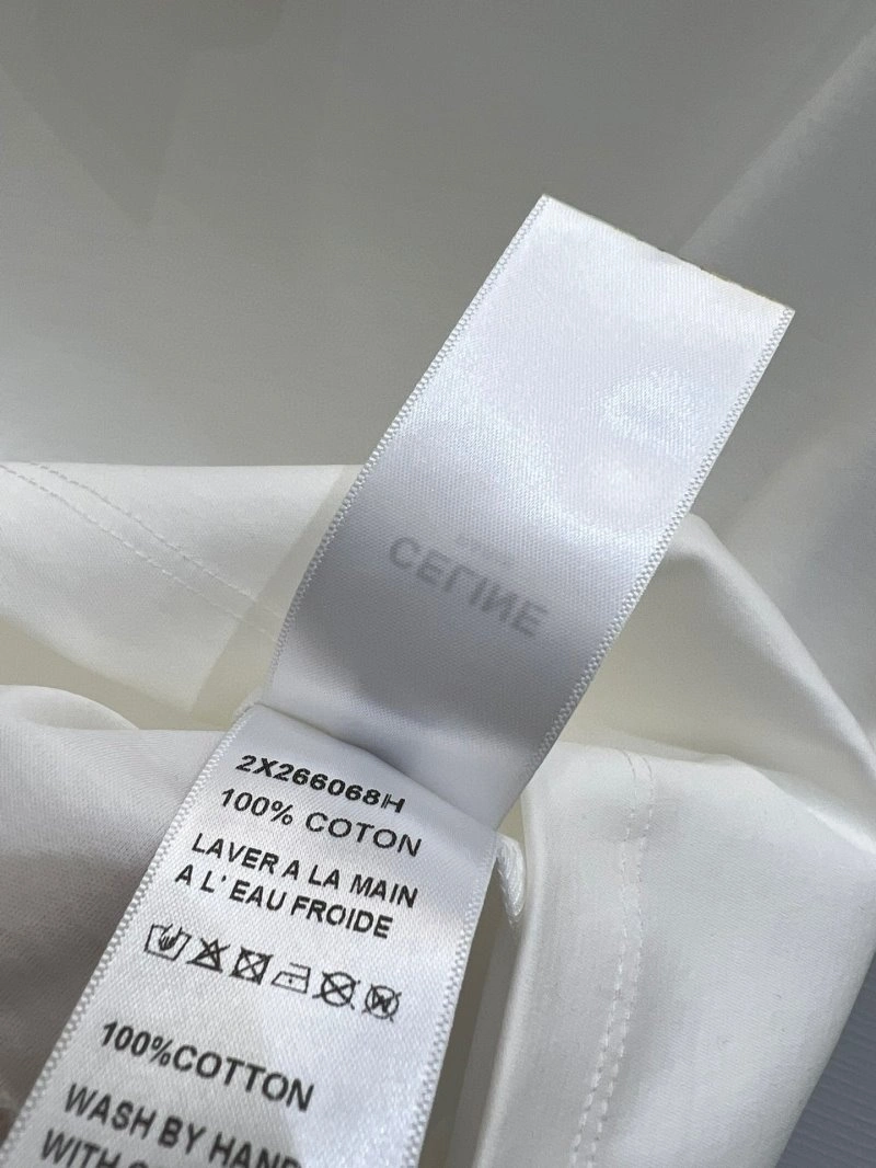 Celine T-Shirts Trendsetting 107046