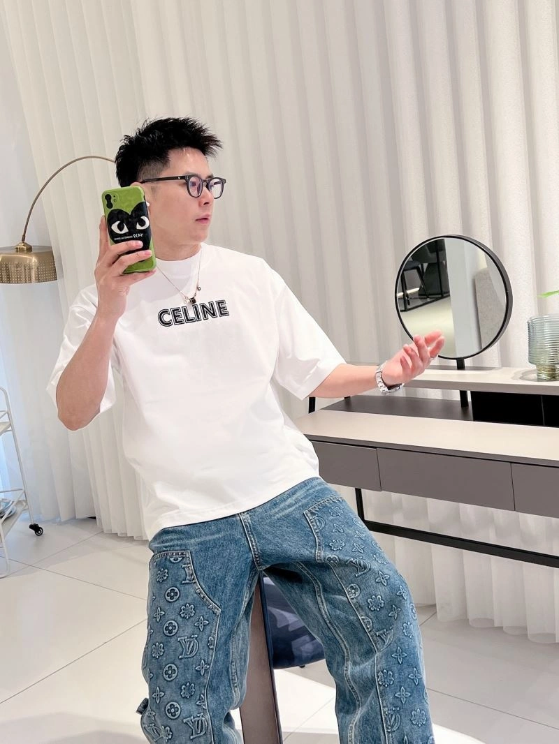 Celine T-Shirts Sleek 107342
