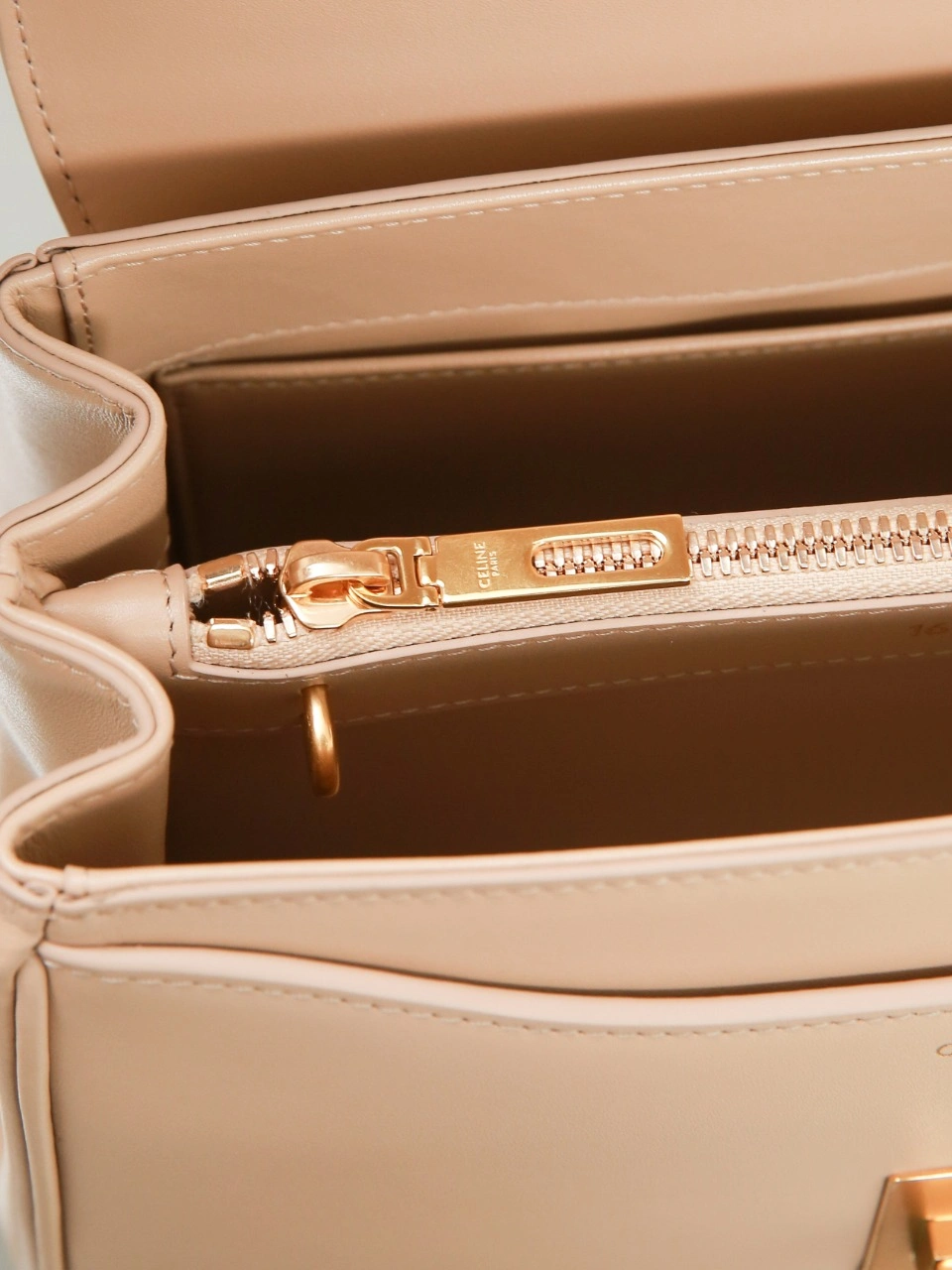 Celine Top Handle Bags Durable 78441