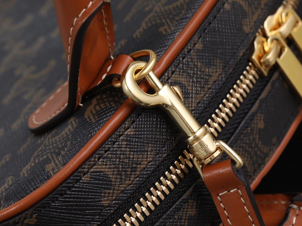 Celine Top Handle Bags Supportive 78439
