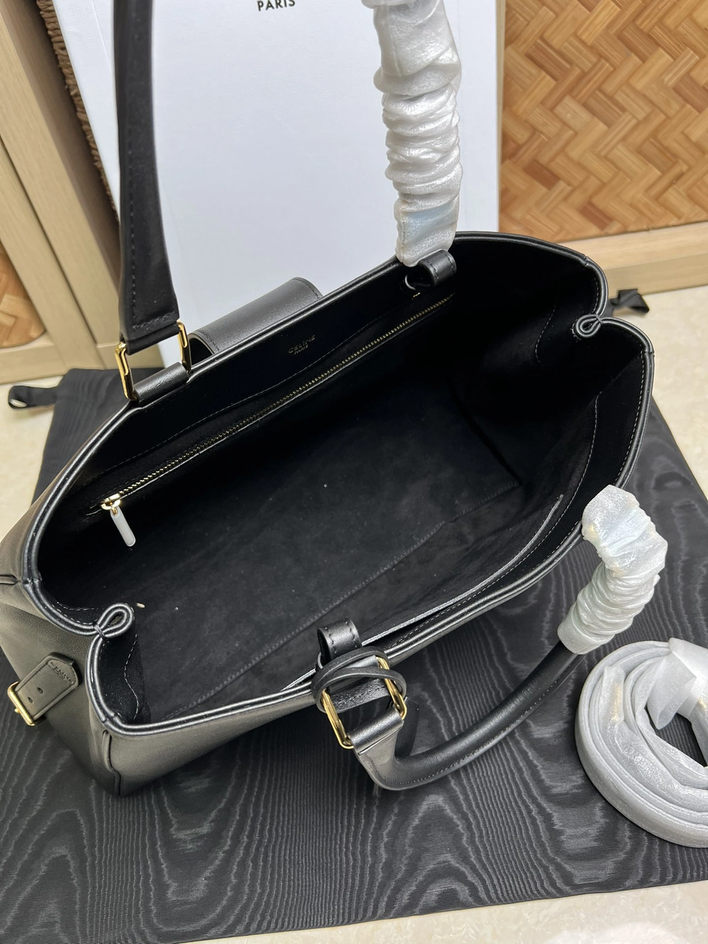 Celine Top Handle Bags Functional 73672