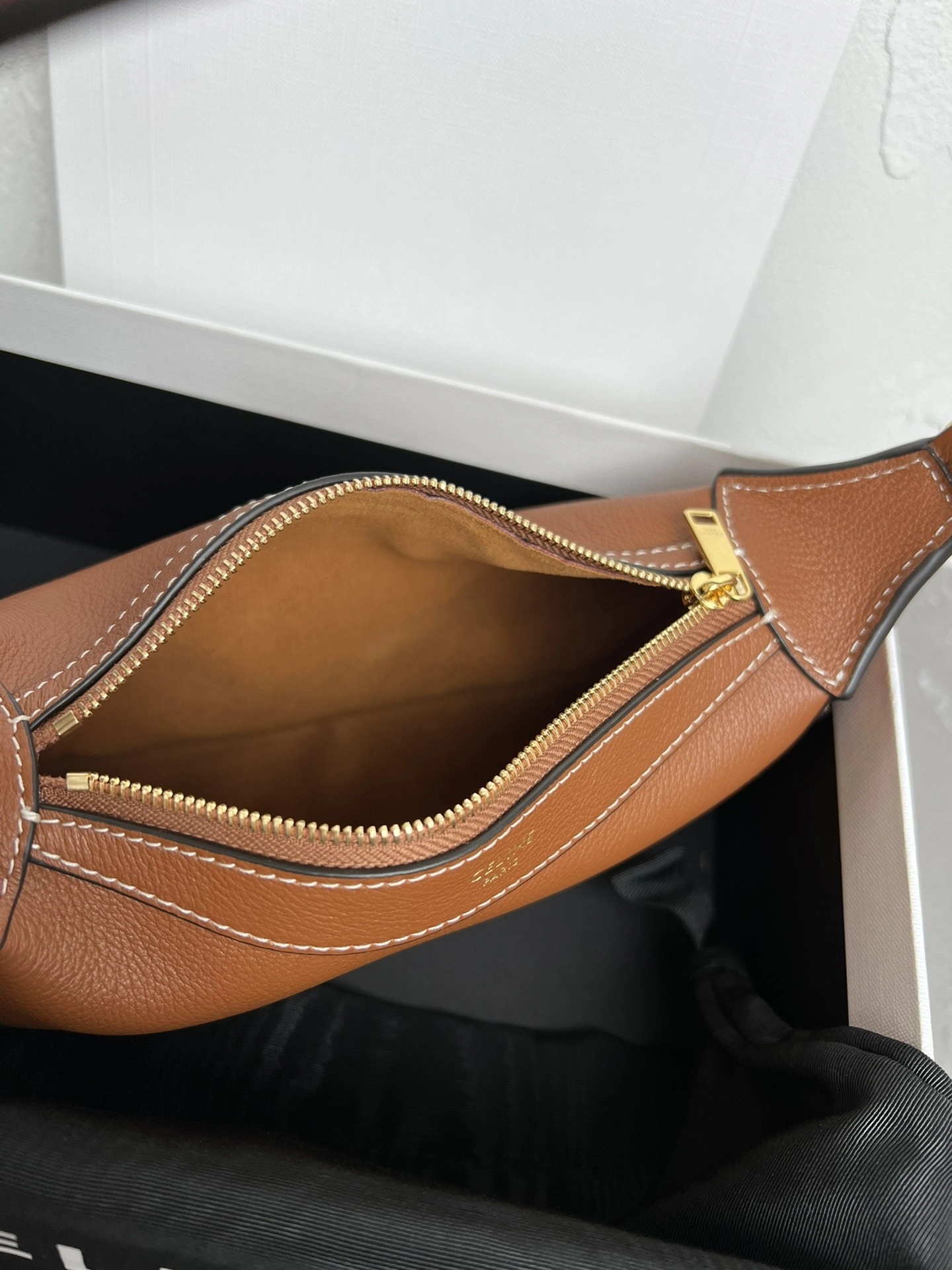 Celine Top Handle Bags Durable 73669