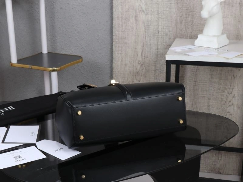 Fashionable Celine Top Handle Bags 94750
