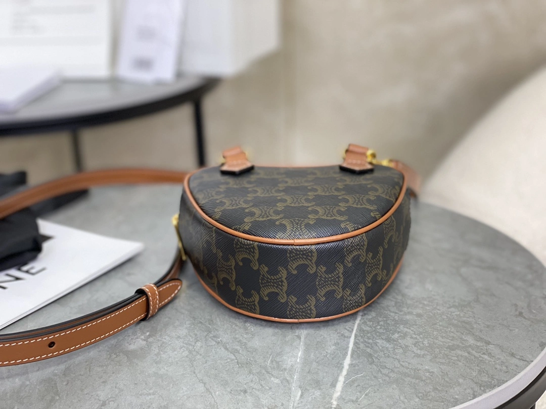 Cozy Celine Top Handle Bags 94524