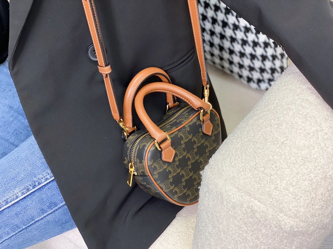 Cozy Celine Top Handle Bags 94524