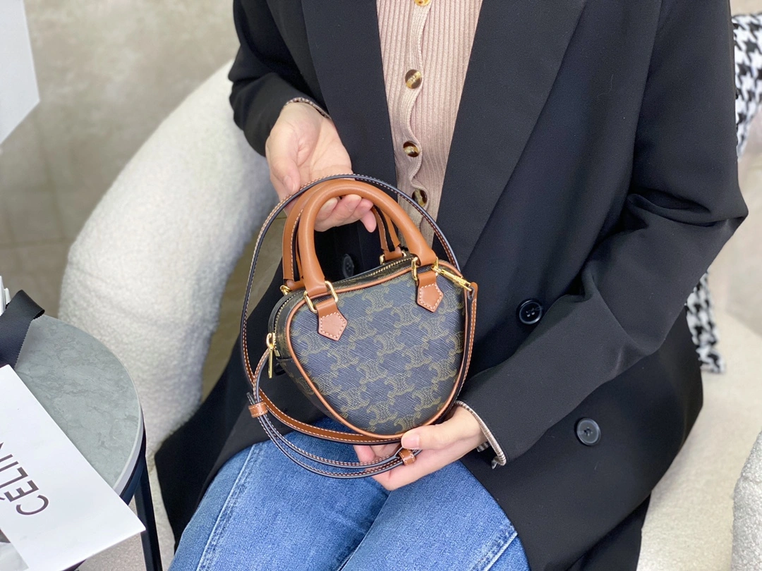 Cozy Celine Top Handle Bags 94524