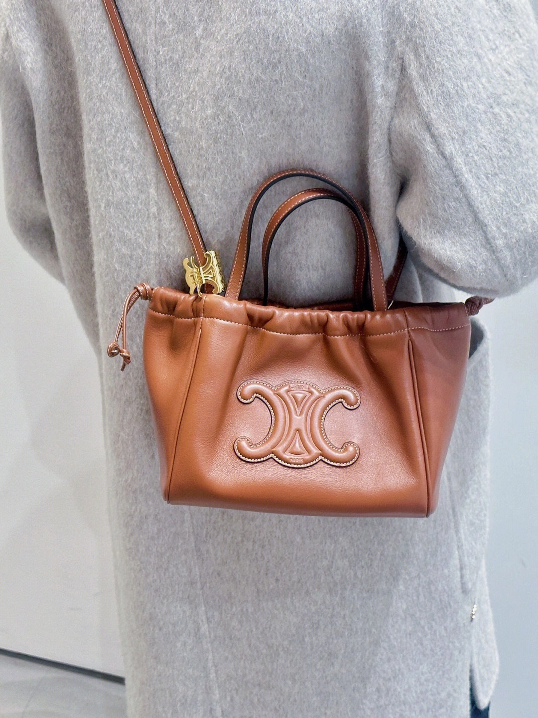 Resilient Celine Top Handle Bags 94521