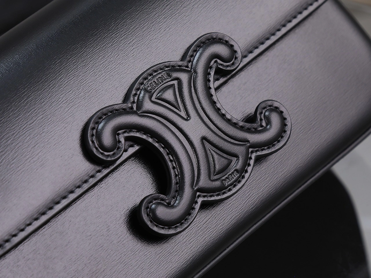 Refined Celine Triomphe Bags 78404