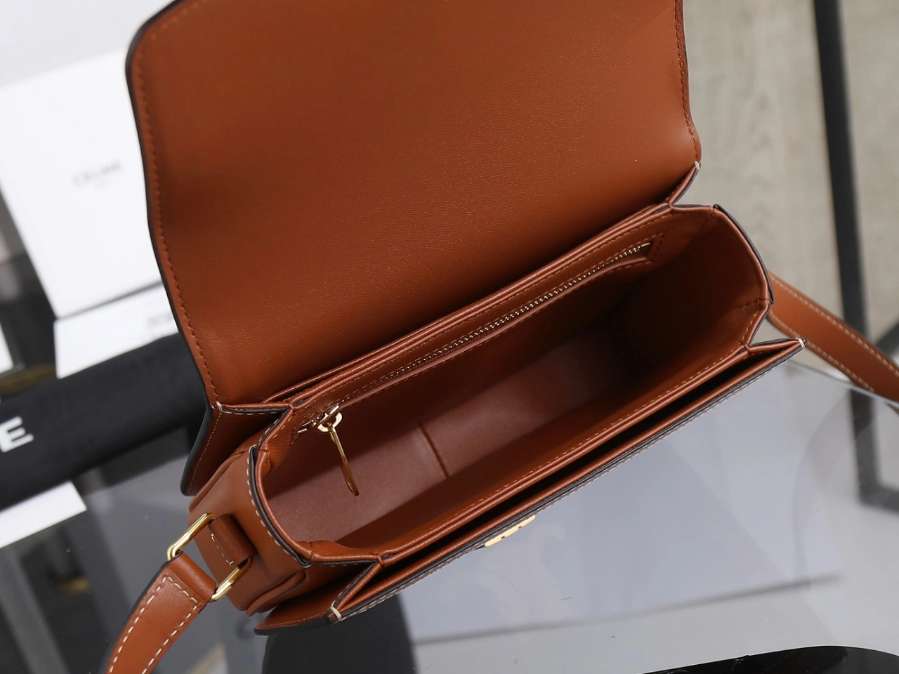 Durable Celine Triomphe Bags 78397