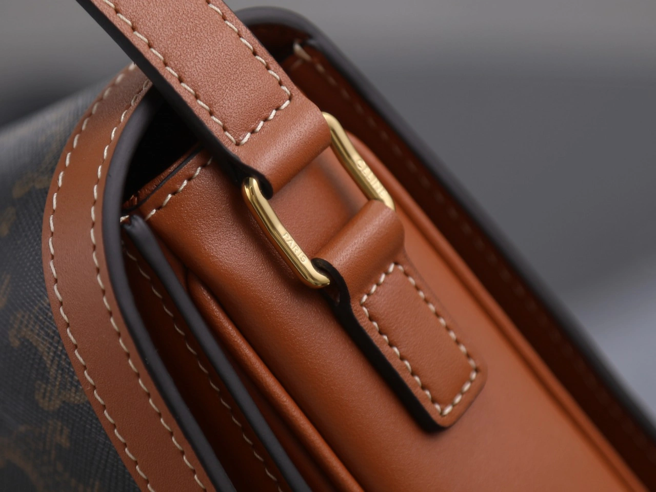 Durable Celine Triomphe Bags 78397