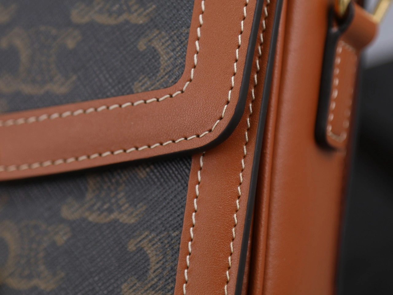 Durable Celine Triomphe Bags 78397