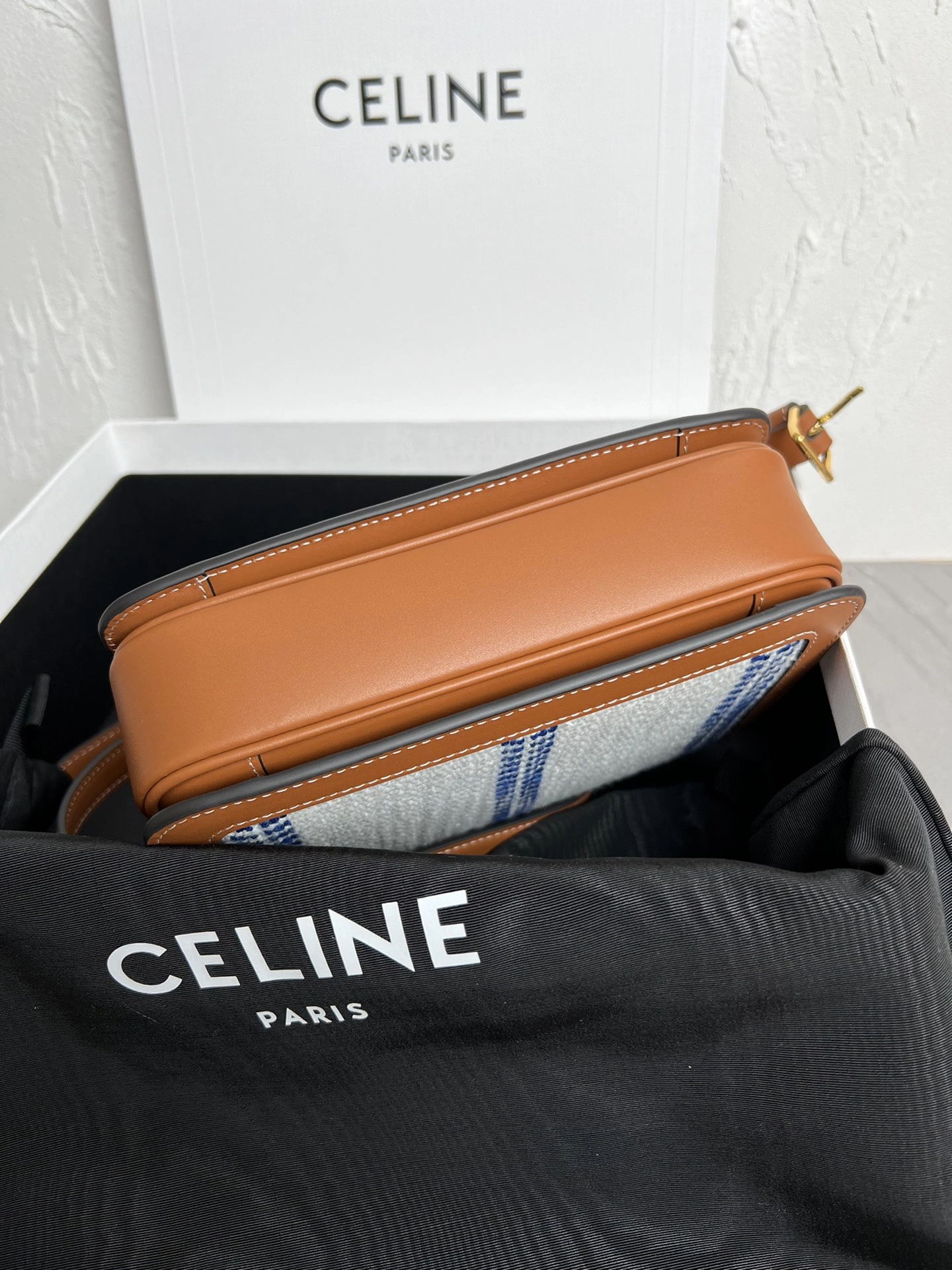 Reliable Celine Triomphe Bags 78377