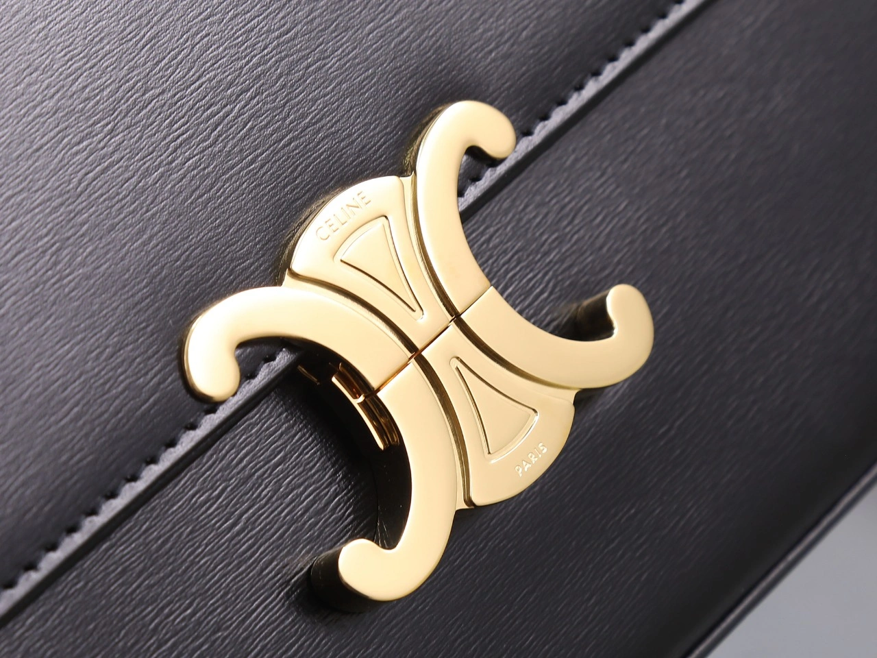 Attractive Celine Triomphe Bags 78378