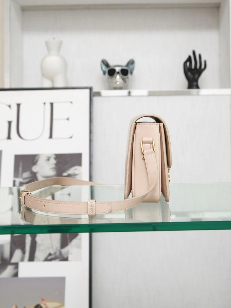 Breathable Celine Triomphe Bags 94732
