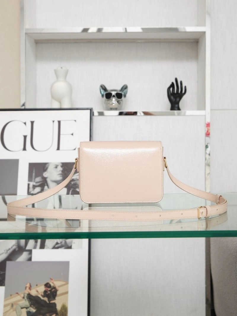 Breathable Celine Triomphe Bags 94732