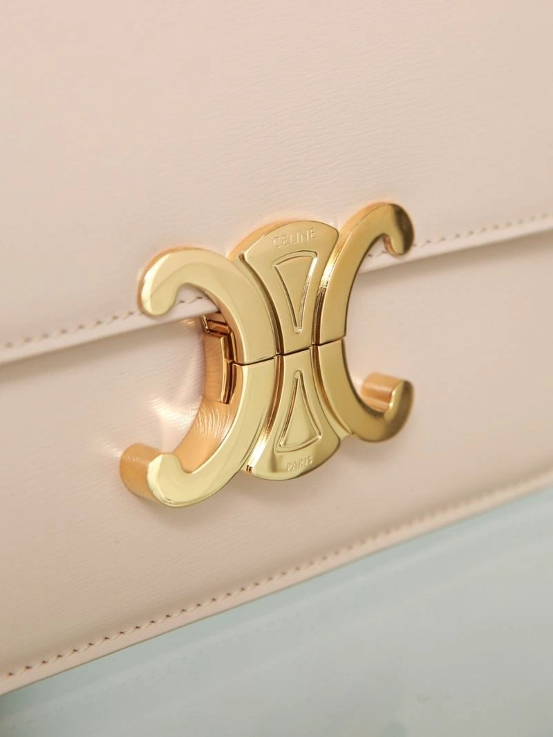 Breathable Celine Triomphe Bags 94732