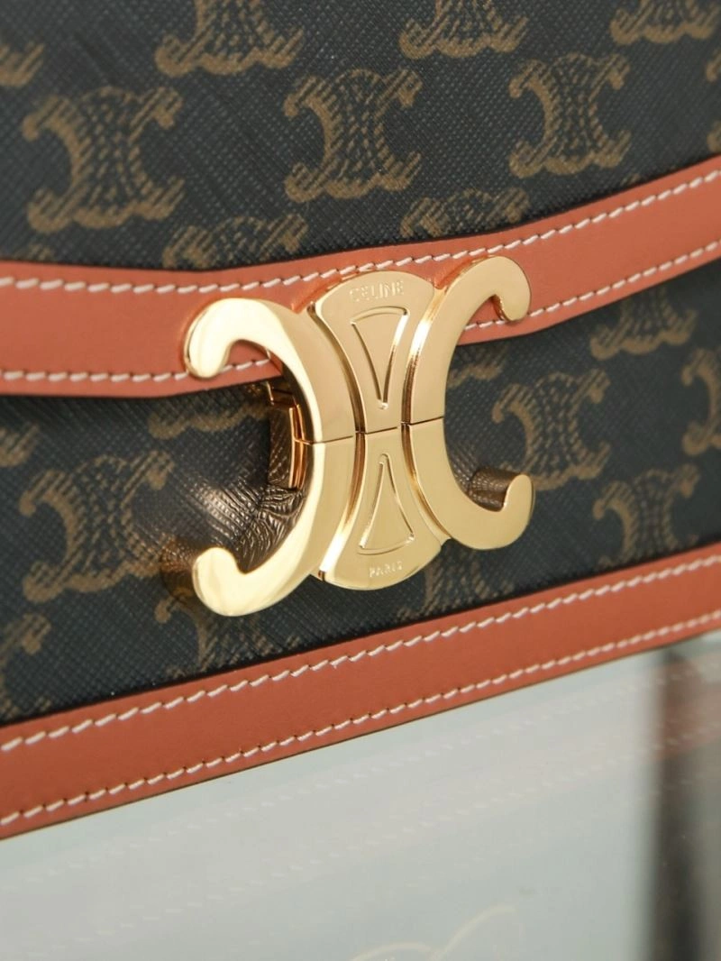 Breathable Celine Triomphe Bags 94762