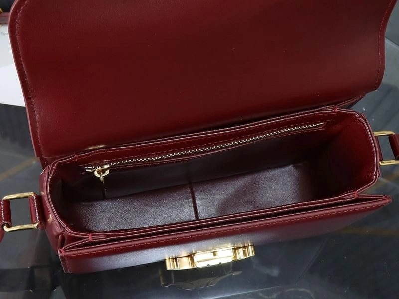 Versatile Celine Triomphe Bags 94470