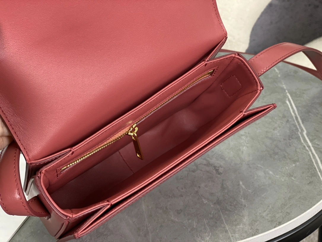 Celine Triomphe Bags TopPick 94541