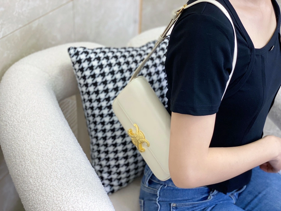 Celine Triomphe Bags Efficient 94498
