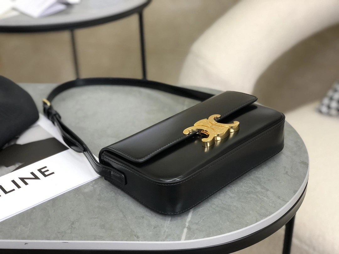 Tailored Celine Triomphe Bags 94497