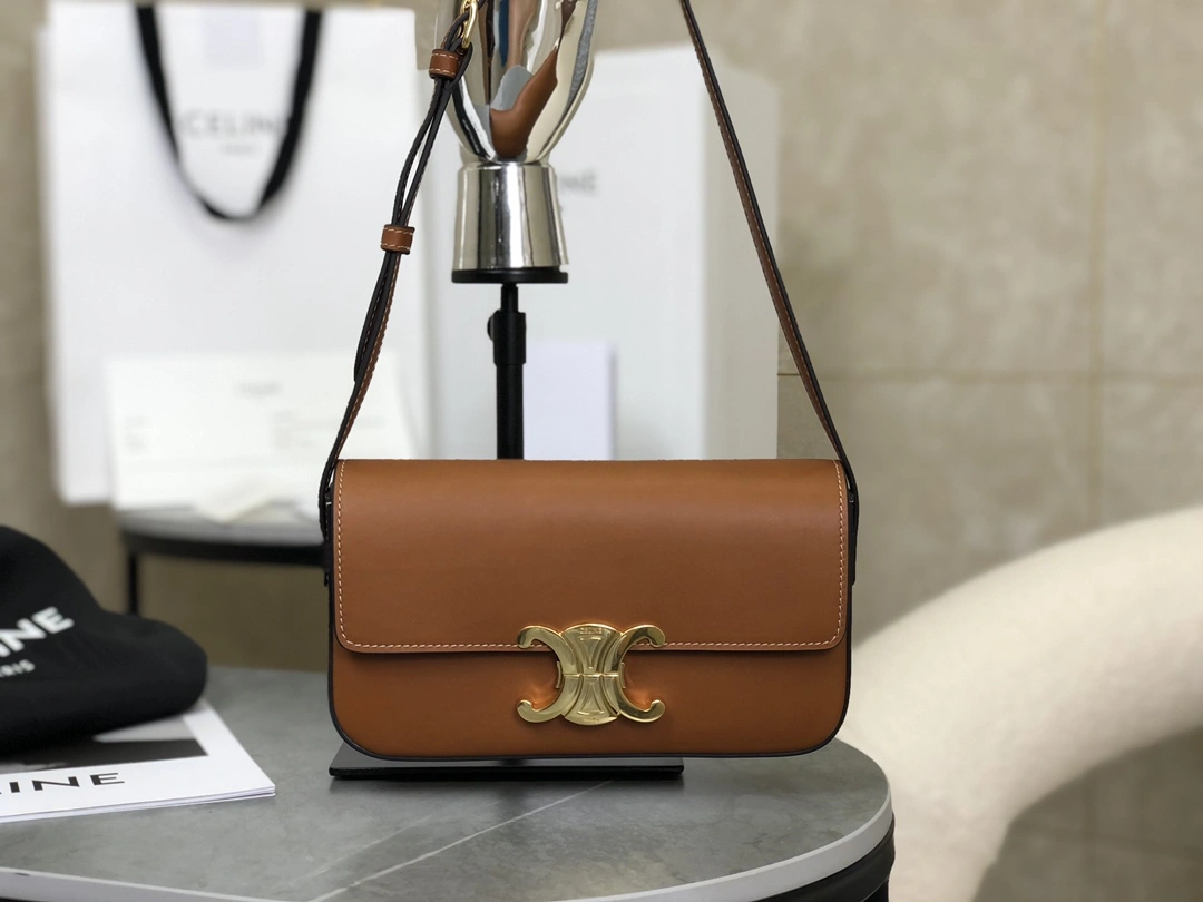 ModernLook Celine Triomphe Bags 94495