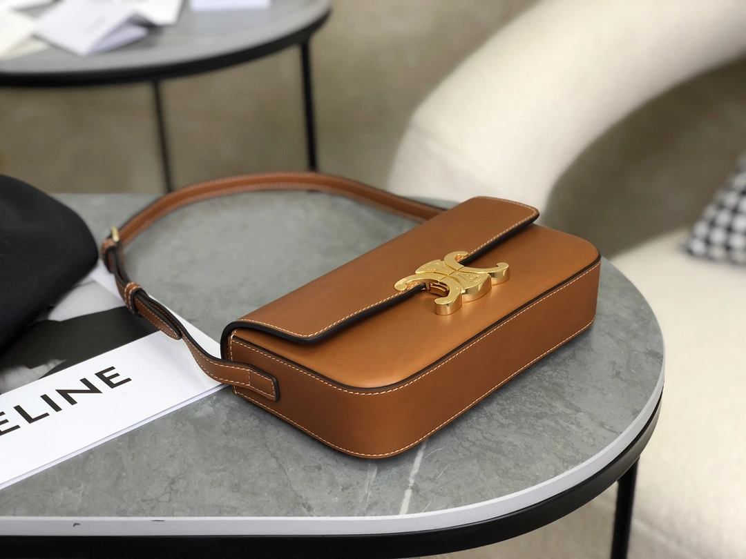 ModernLook Celine Triomphe Bags 94495