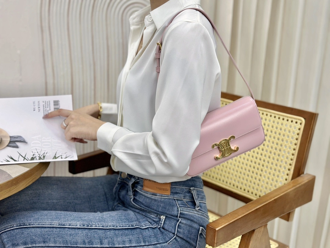 Celine Triomphe Bags FlexibleFit 94494