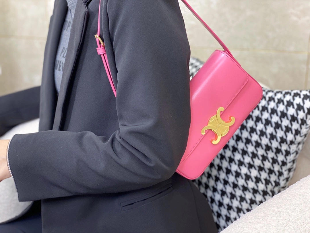 ComfortFit Celine Triomphe Bags 94492