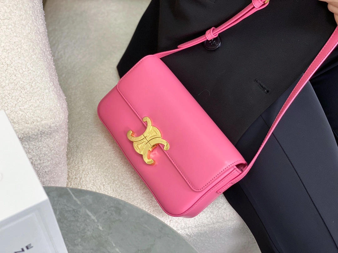 ComfortFit Celine Triomphe Bags 94492