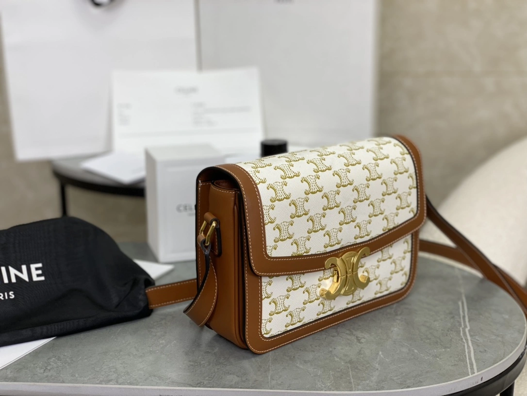 Sophisticated Celine Triomphe Bags 94526