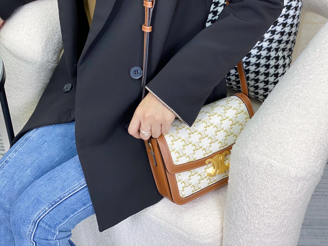 Sophisticated Celine Triomphe Bags 94526