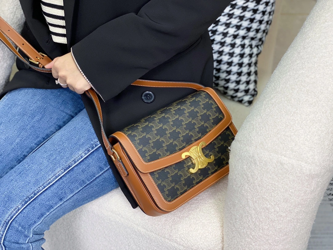 ModernLook Celine Triomphe Bags 94486