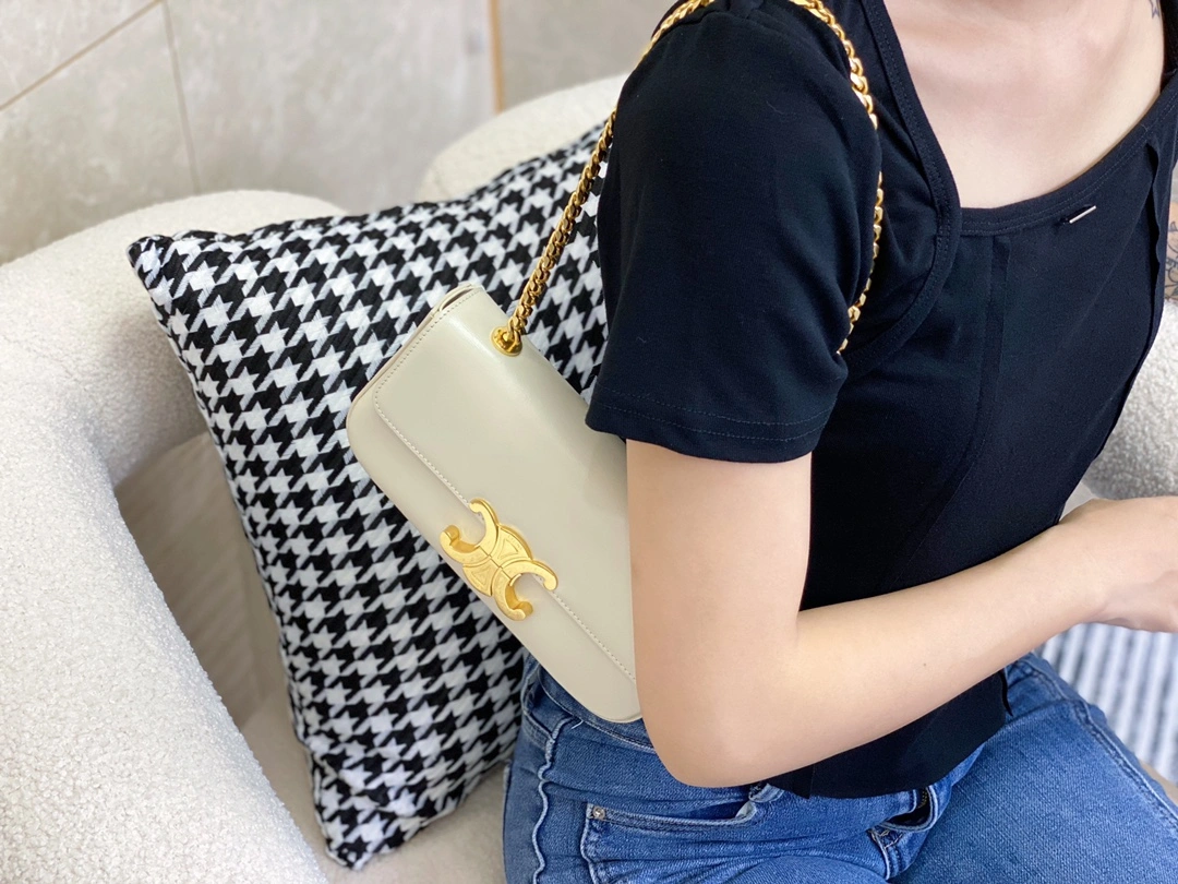 Celine Triomphe Bags Trendsetting 94484