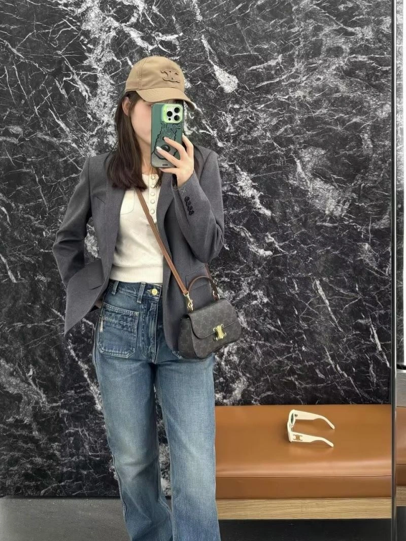 Celine Triomphe Bags Youthful 94460